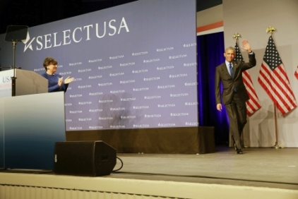 Secretary Pritzker Welcomes President Barack Obama to the 2015 SelectUSA Investment Summit
